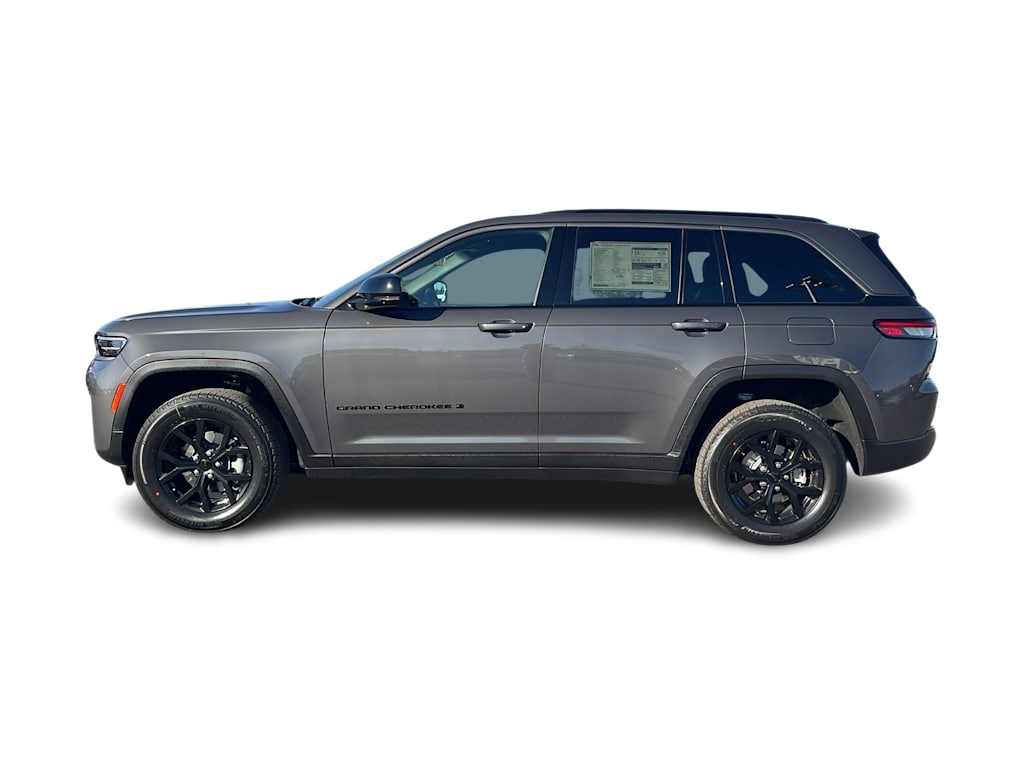 Thumbnail: 2026 Jeep Grand Cherokee - 3