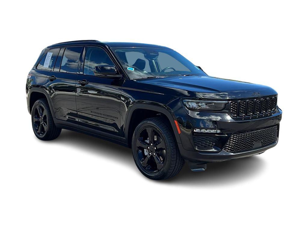 Thumbnail: 2023 Jeep Grand Cherokee - 20