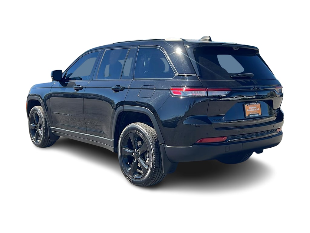Thumbnail: 2023 Jeep Grand Cherokee - 4