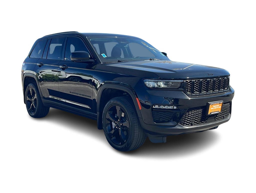 Thumbnail: 2023 Jeep Grand Cherokee - 18