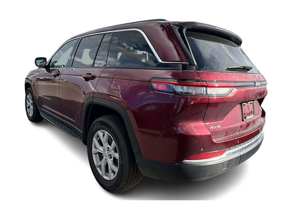 Thumbnail: 2023 Jeep Grand Cherokee - 3