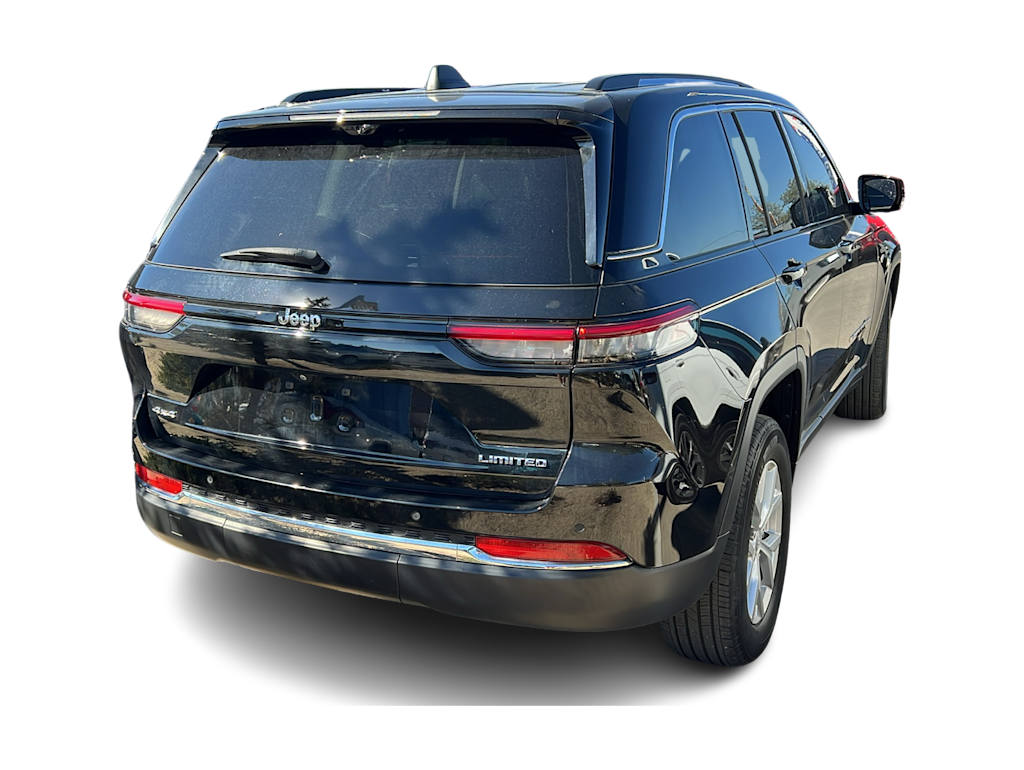 Thumbnail: 2023 Jeep Grand Cherokee - 10