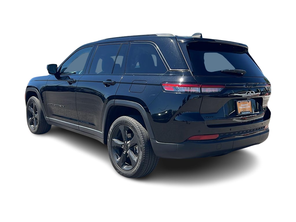 Thumbnail: 2023 Jeep Grand Cherokee - 4