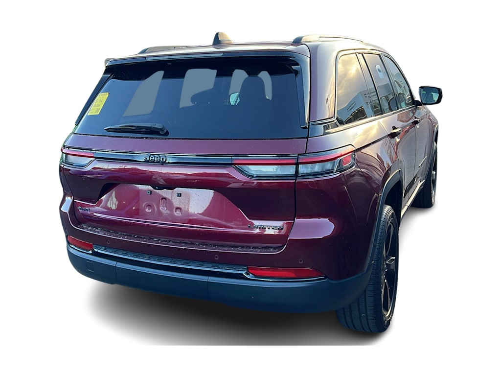 Thumbnail: 2023 Jeep Grand Cherokee - 8