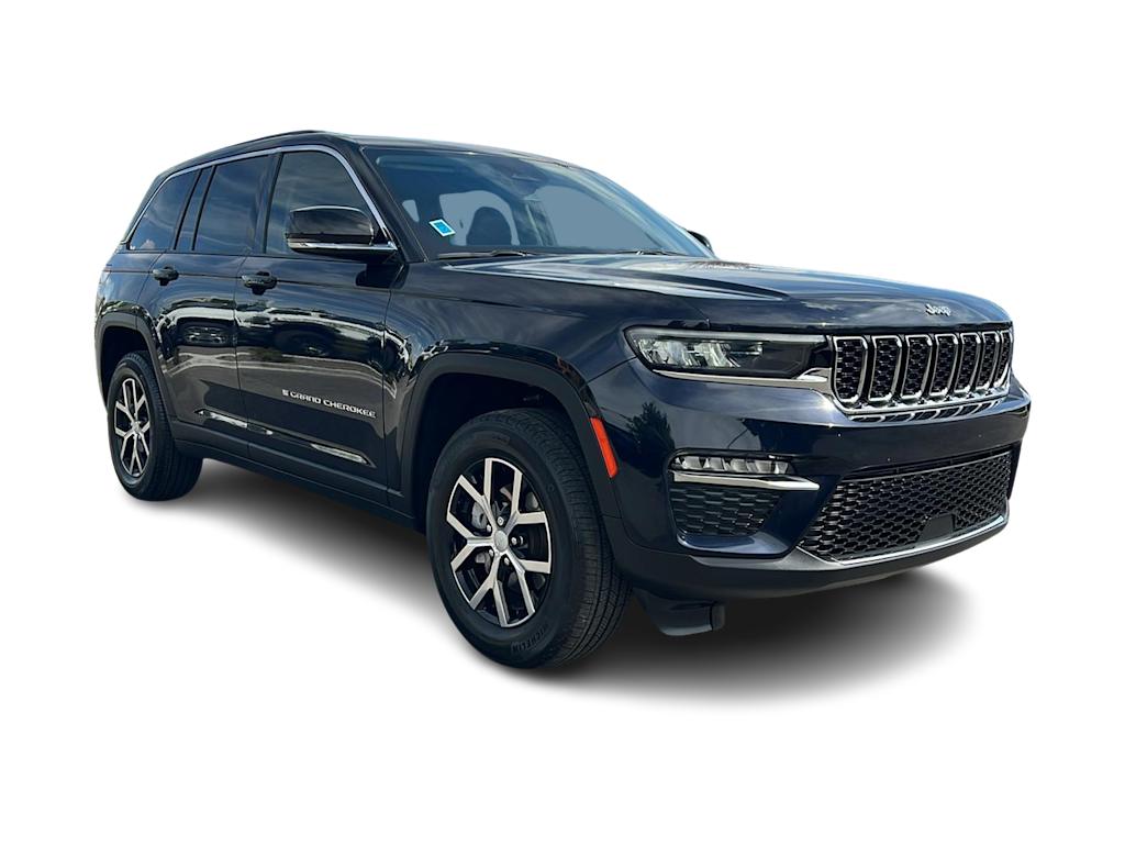 Thumbnail: 2023 Jeep Grand Cherokee - 18
