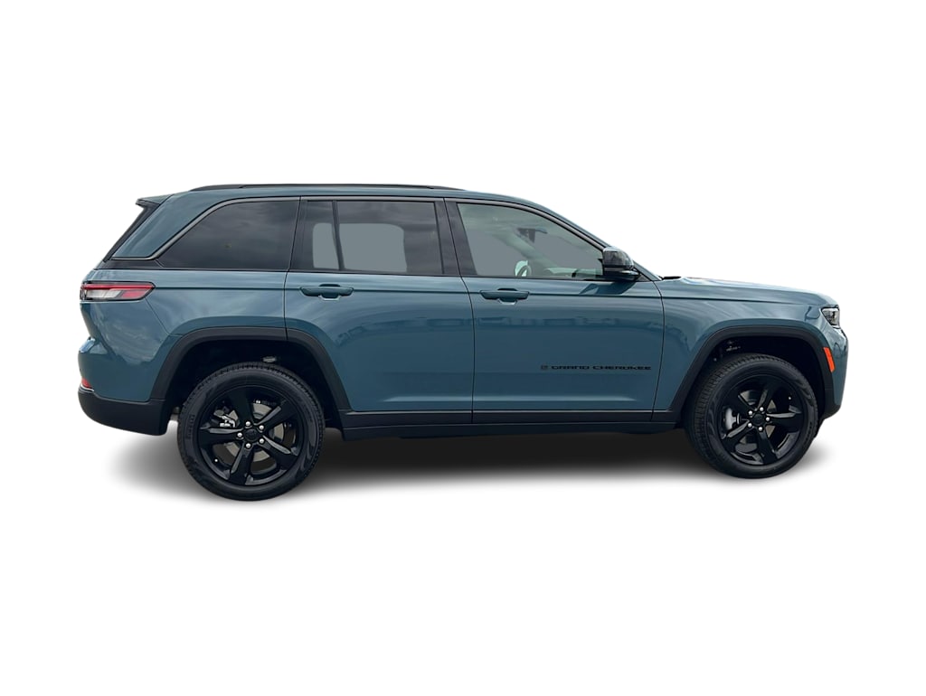 Thumbnail: 2026 Jeep Grand Cherokee - 21