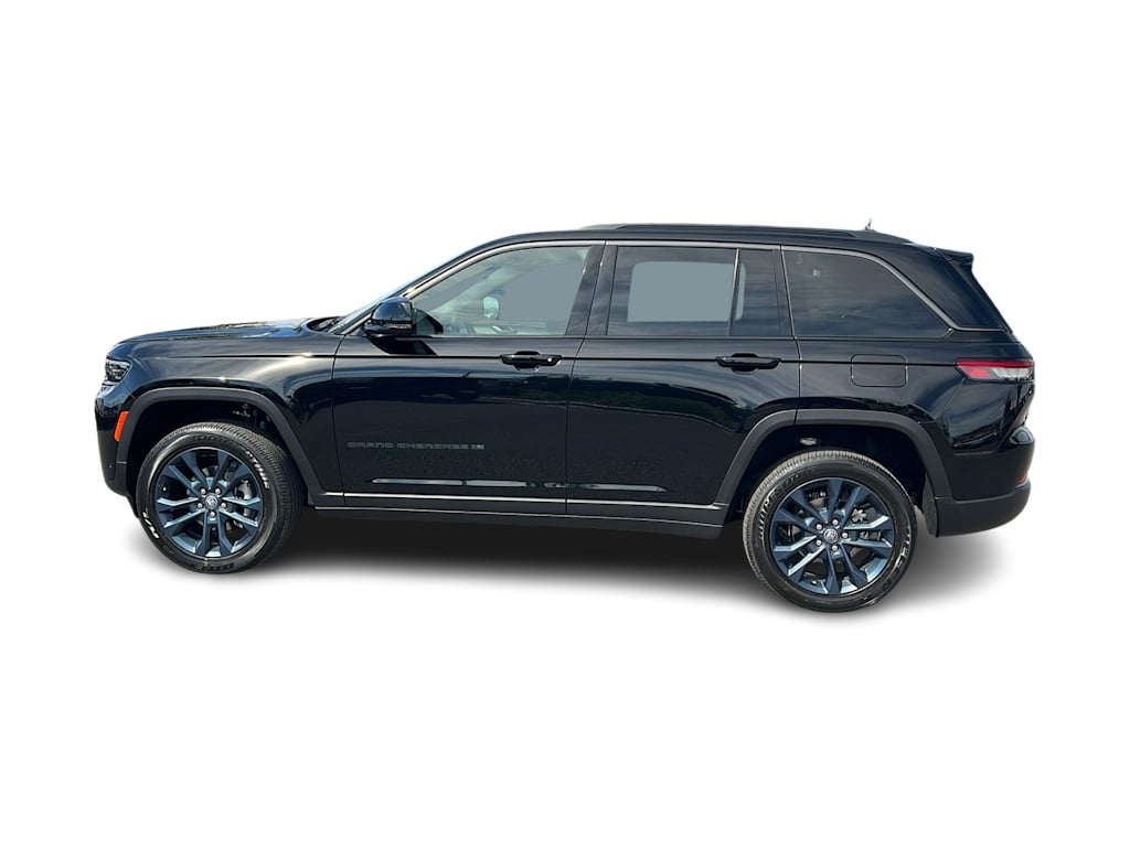 Thumbnail: 2026 Jeep Grand Cherokee - 3