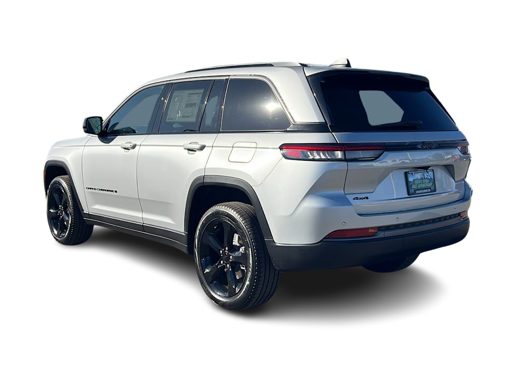 Thumbnail: 2026 Jeep Grand Cherokee - 4