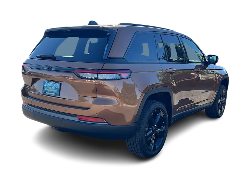 Thumbnail: 2026 Jeep Grand Cherokee - 22