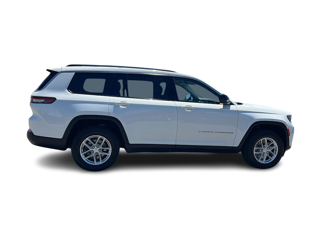 Thumbnail: 2023 Jeep Grand Cherokee L - 21