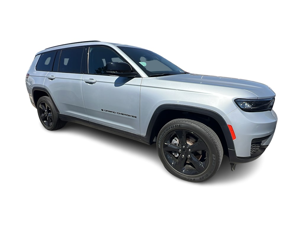 Thumbnail: 2023 Jeep Grand Cherokee L - 8