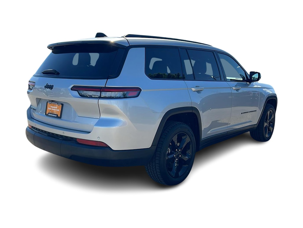 Thumbnail: 2023 Jeep Grand Cherokee L - 21