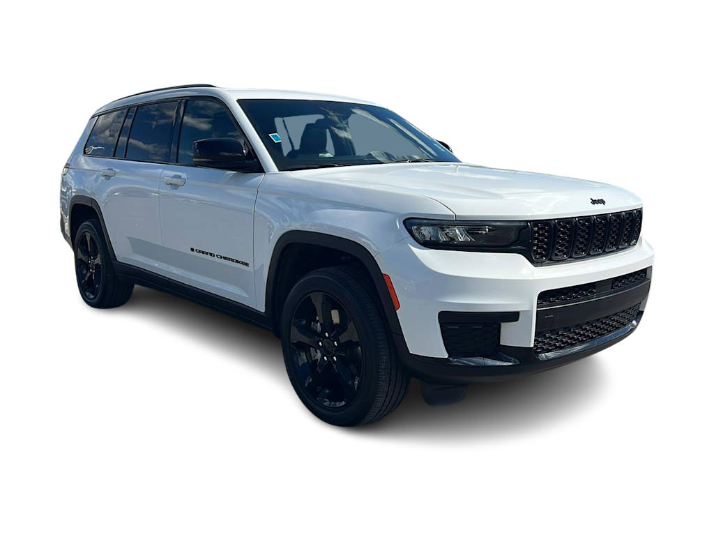 Thumbnail: 2023 Jeep Grand Cherokee L - 21