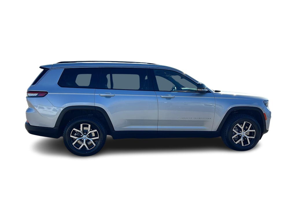 Thumbnail: 2024 Jeep Grand Cherokee L - 20