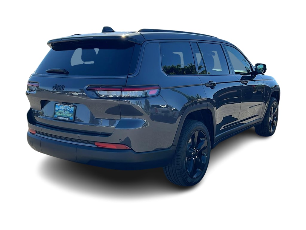 Thumbnail: 2026 Jeep Grand Cherokee L - 22