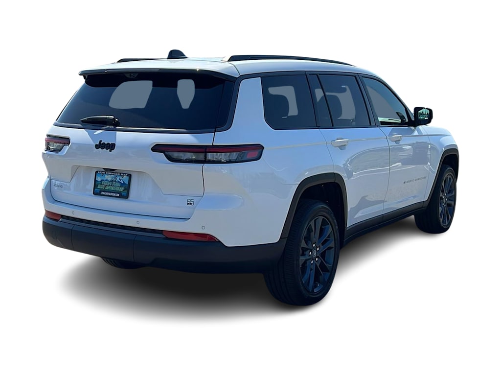Thumbnail: 2026 Jeep Grand Cherokee L - 22