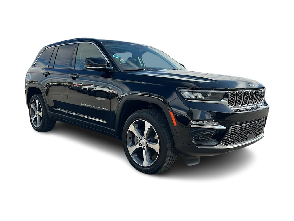 Thumbnail: 2023 Jeep Grand Cherokee - 19
