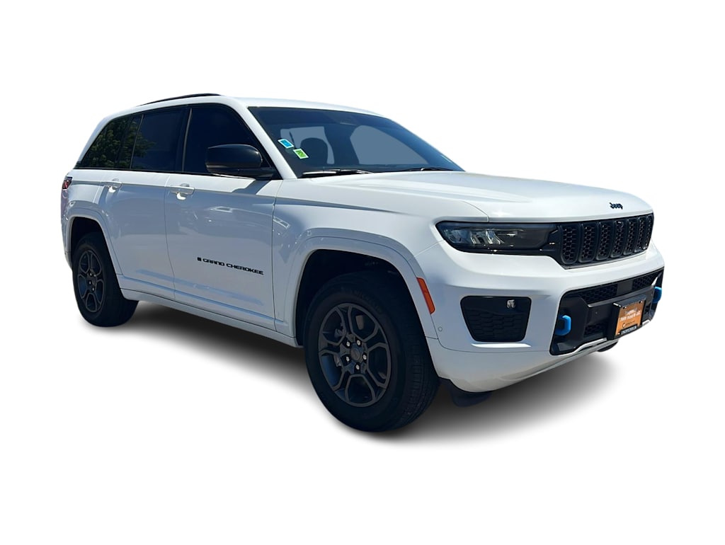 Thumbnail: 2025 Jeep Grand Cherokee - 17