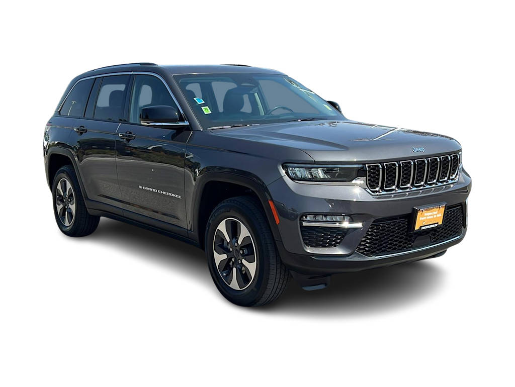 Thumbnail: 2022 Jeep Grand Cherokee - 20