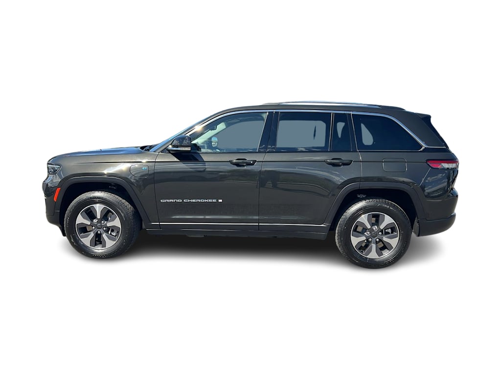 Thumbnail: 2023 Jeep Grand Cherokee - 3