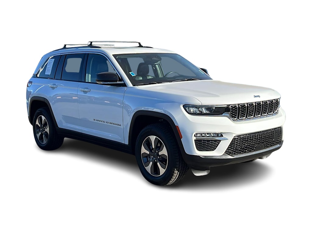 Thumbnail: 2023 Jeep Grand Cherokee - 20