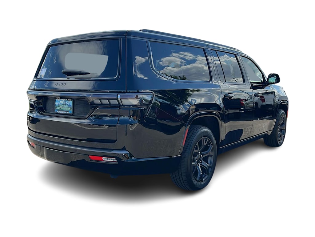 Thumbnail: 2026 Jeep Grand Wagoneer L - 21