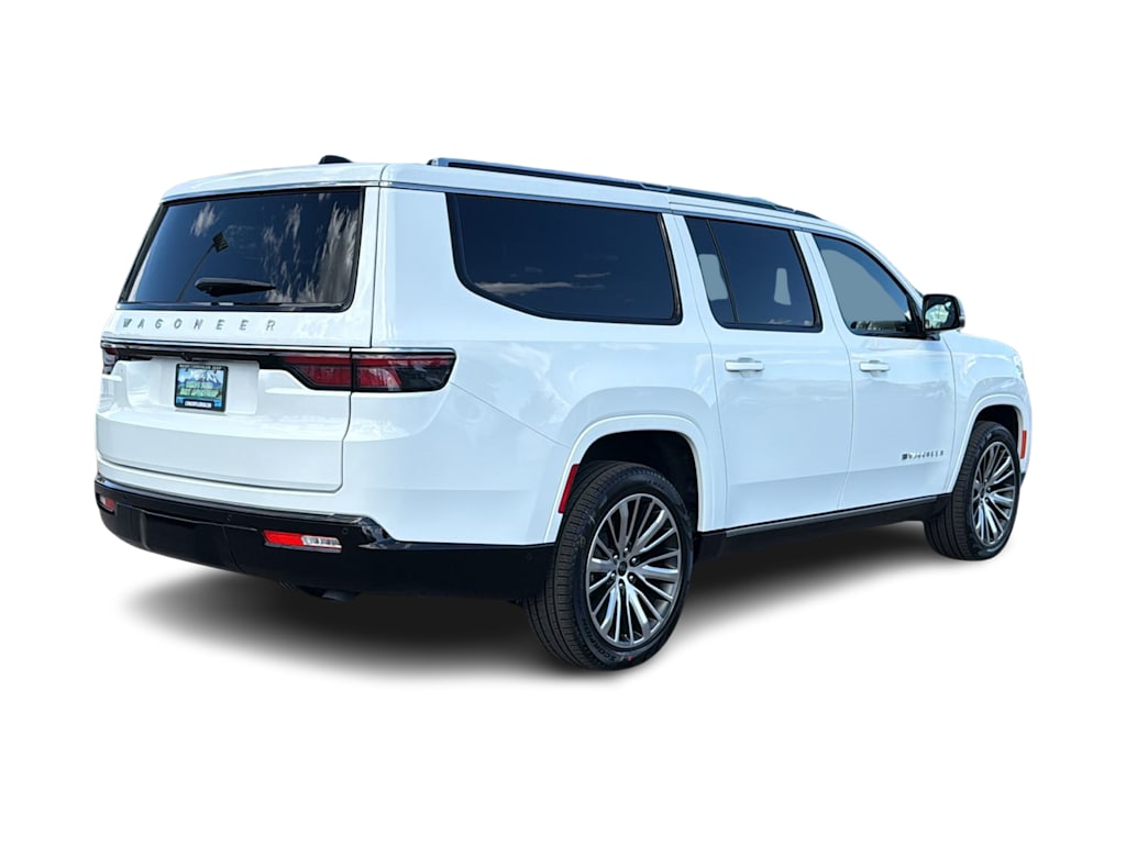 Thumbnail: 2025 Jeep Wagoneer - 21