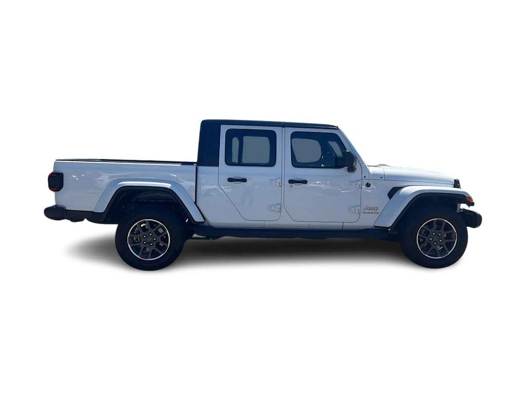 Thumbnail: 2021 Jeep Gladiator - 21
