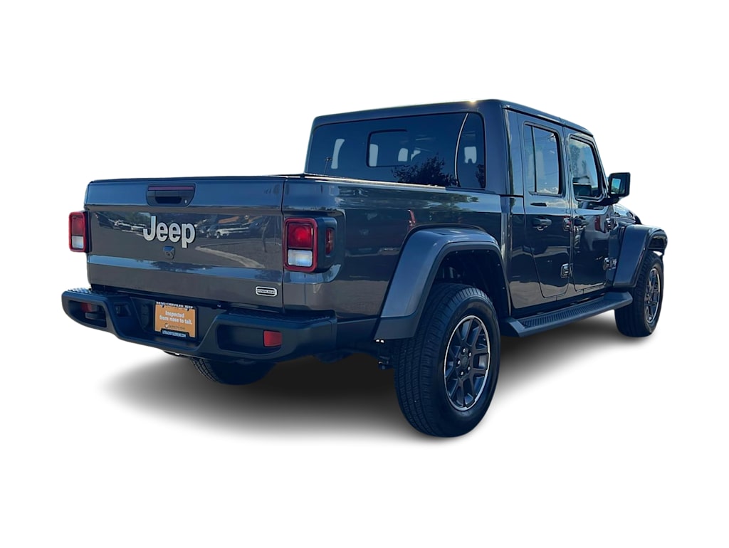 Thumbnail: 2022 Jeep Gladiator - 21