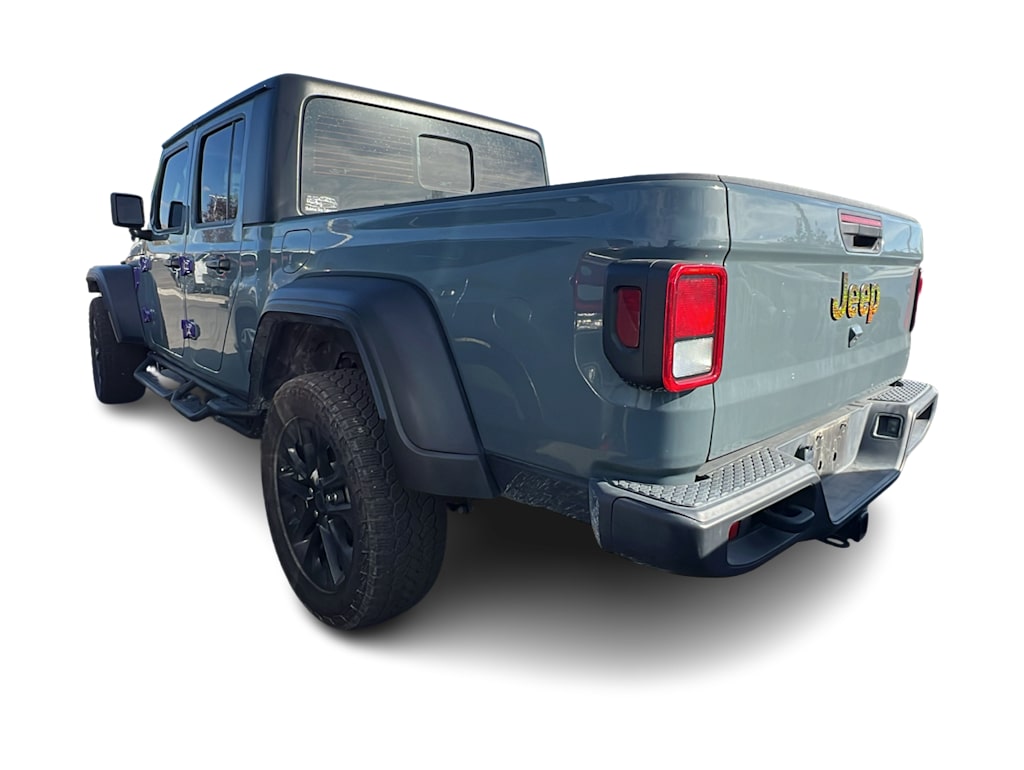 Thumbnail: 2024 Jeep Gladiator - 2