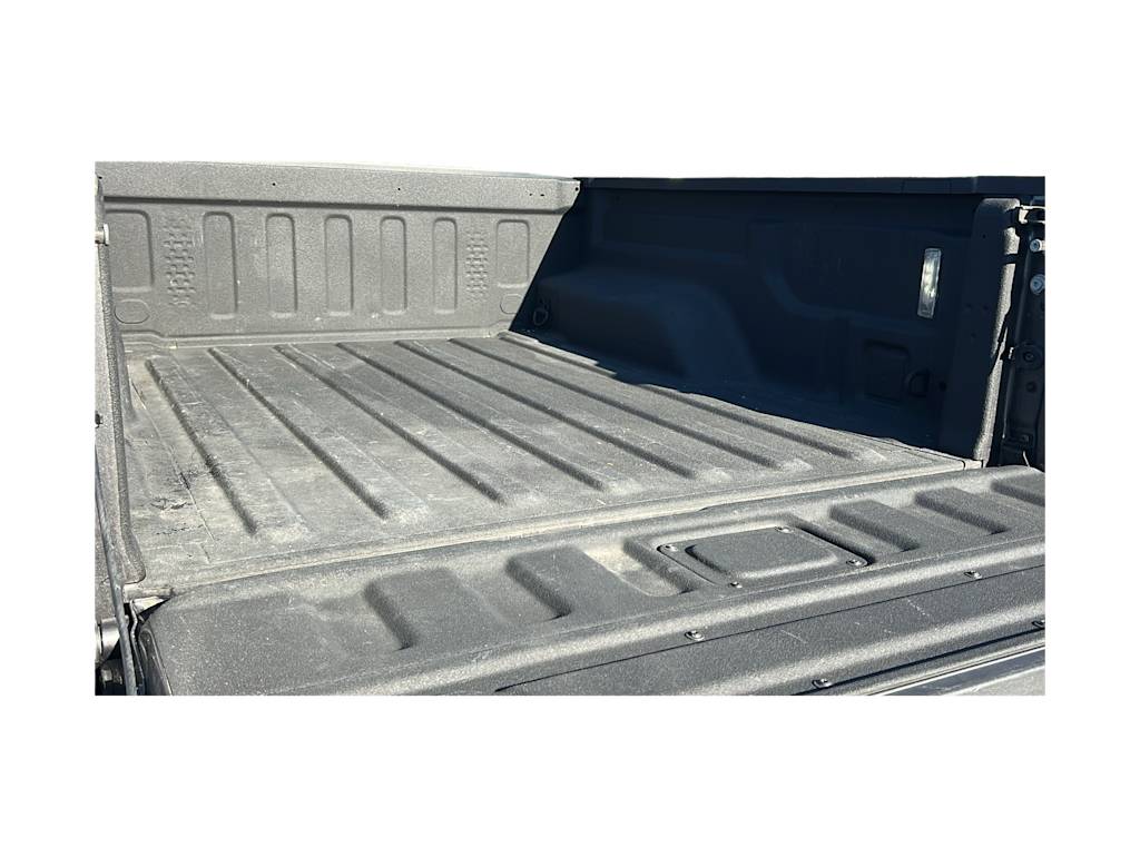 Thumbnail: 2021 Jeep Gladiator - 17