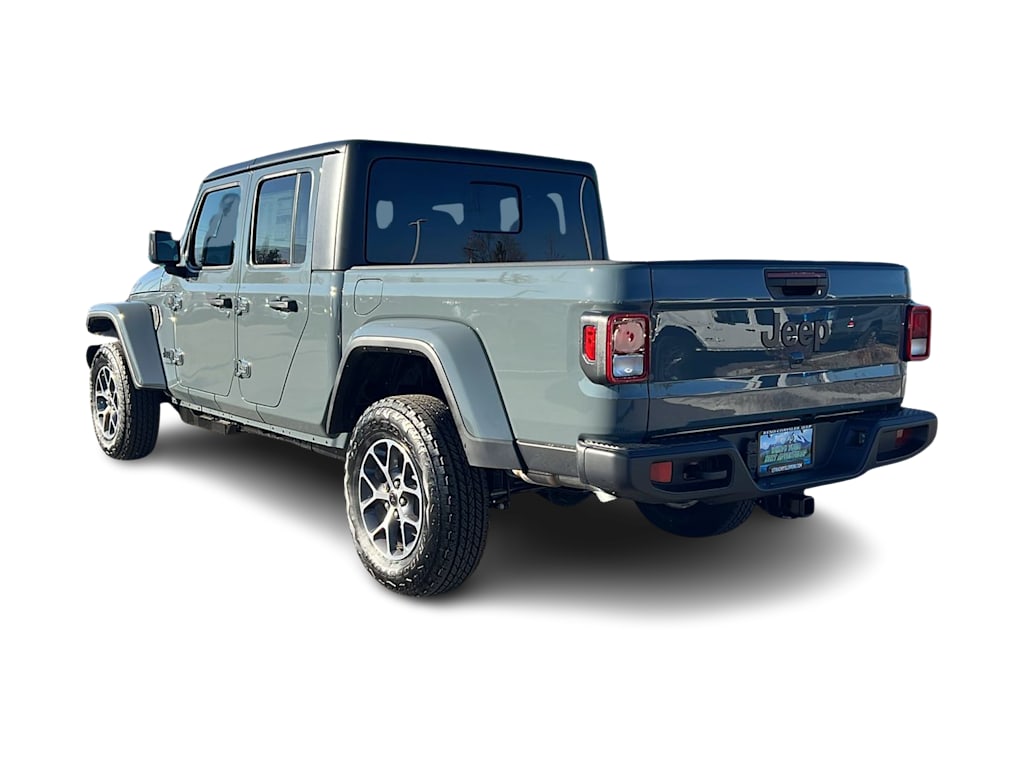 Thumbnail: 2026 Jeep Gladiator - 4