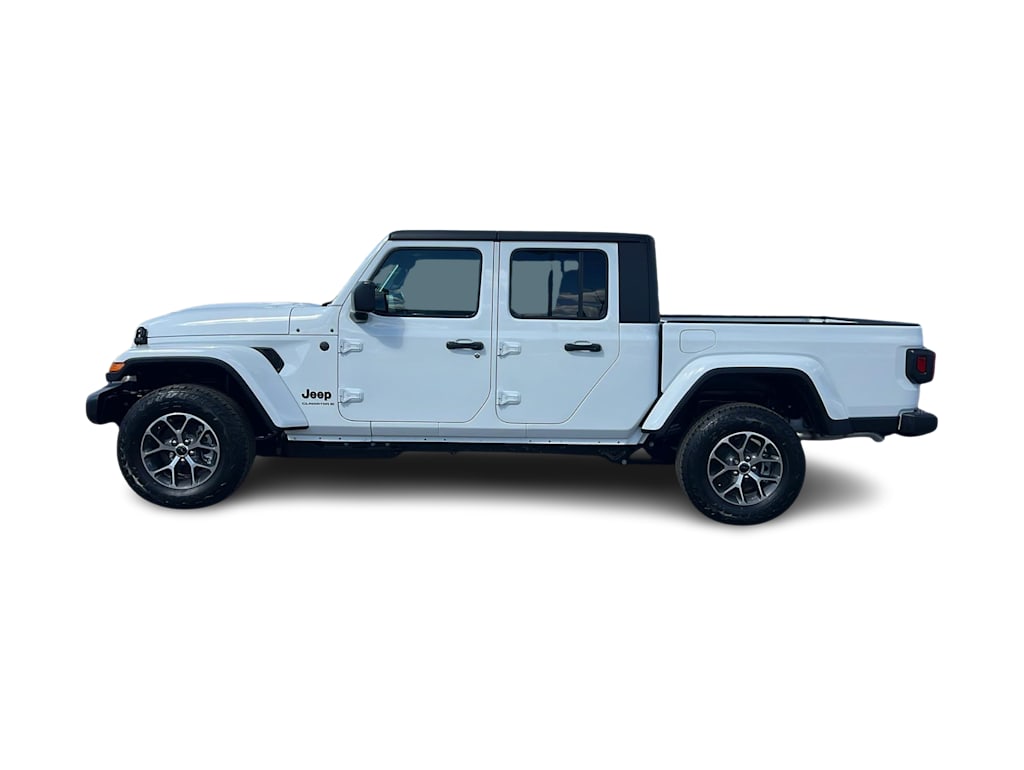 Thumbnail: 2026 Jeep Gladiator - 3