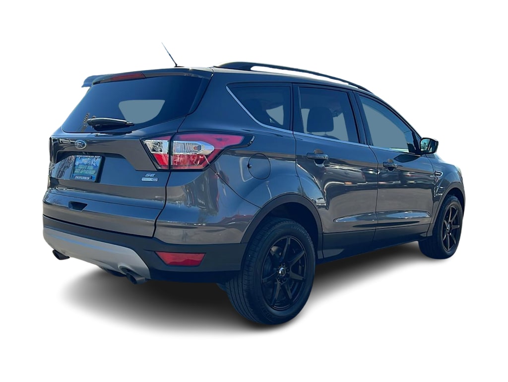 Thumbnail: 2017 Ford Escape - 21