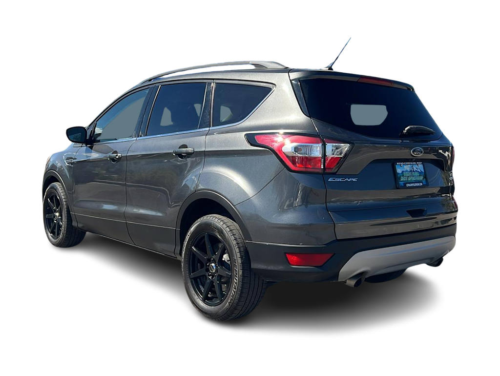 Thumbnail: 2017 Ford Escape - 4