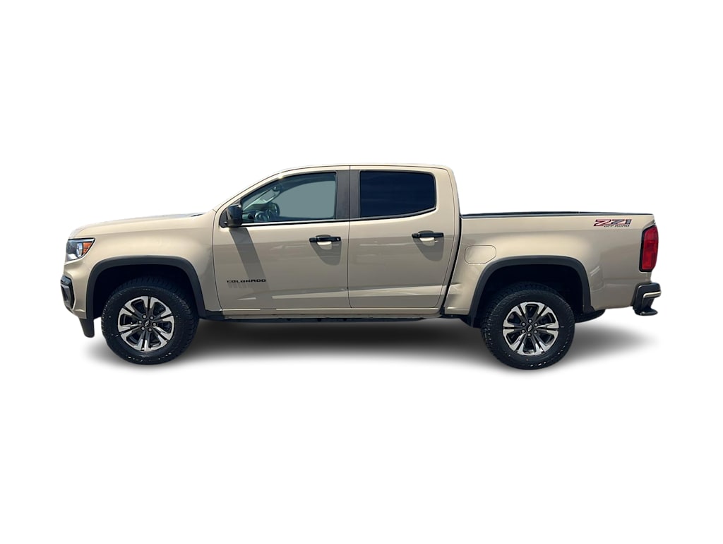 Thumbnail: 2022 Chevrolet Colorado - 3