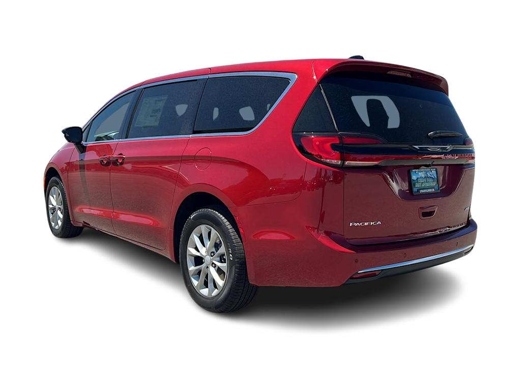 Thumbnail: 2027 Chrysler Pacifica - 4