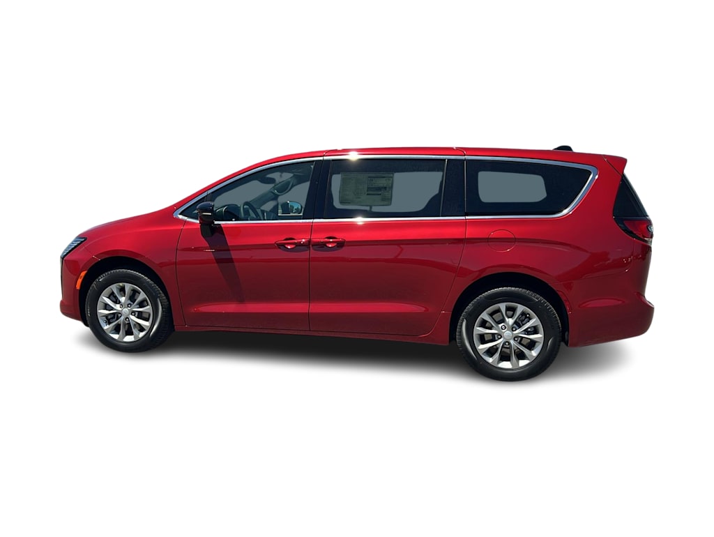 Thumbnail: 2027 Chrysler Pacifica - 3