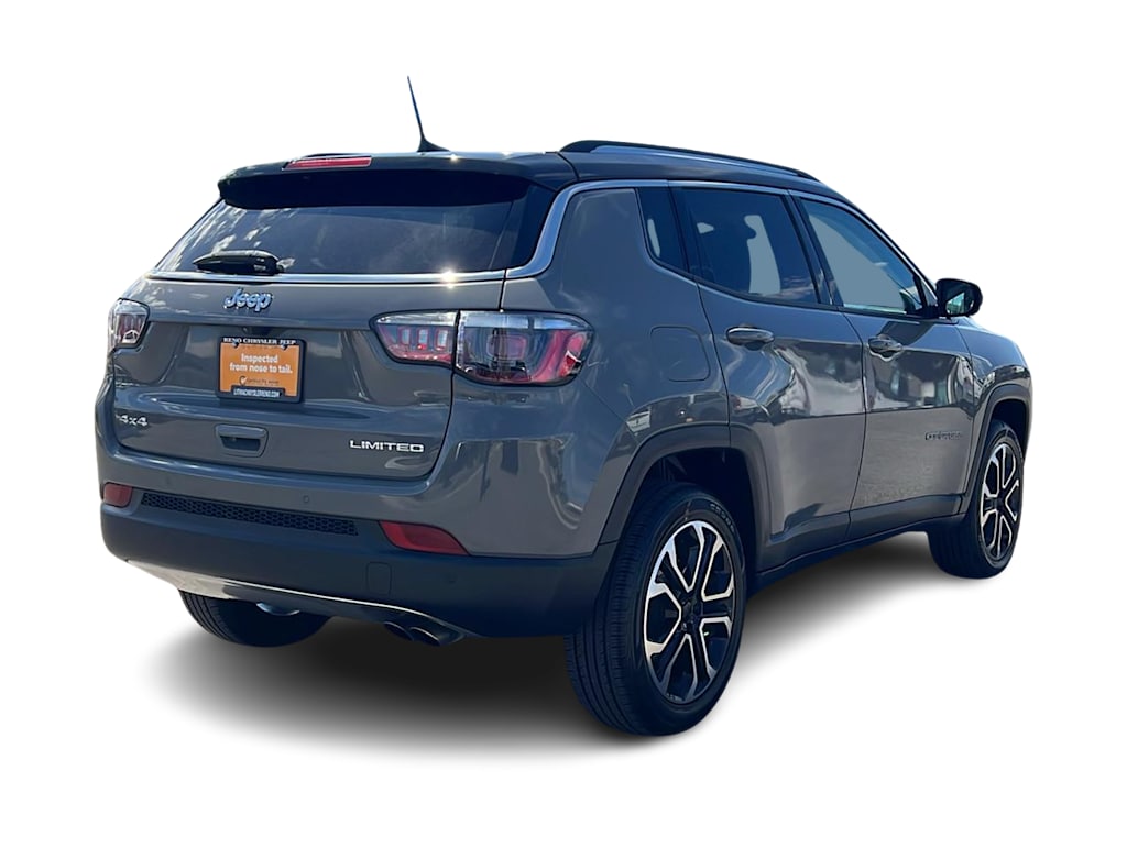 Thumbnail: 2022 Jeep Compass - 22