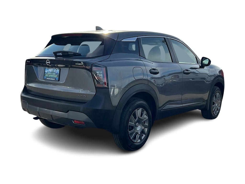 Thumbnail: 2025 Nissan Kicks - 21