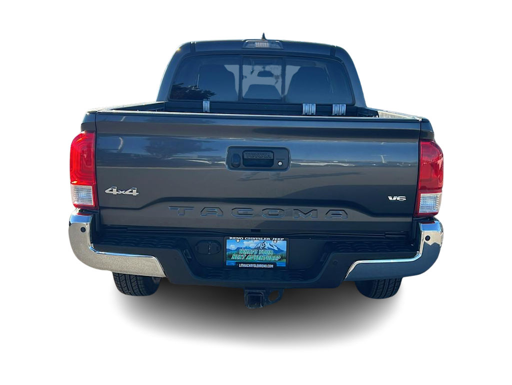 Thumbnail: 2016 Toyota Tacoma - 5