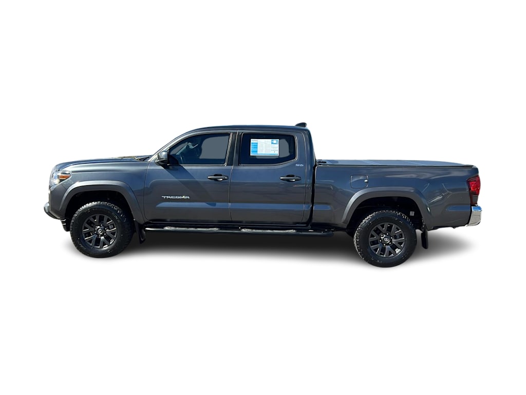Thumbnail: 2022 Toyota Tacoma - 3
