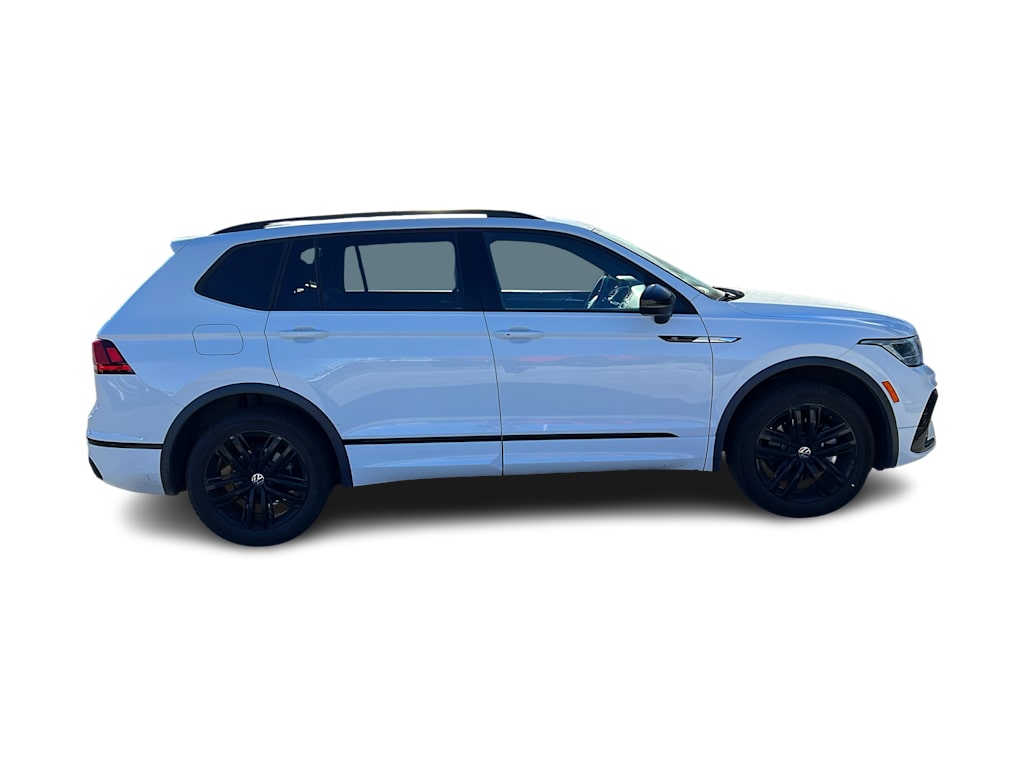 Thumbnail: 2022 Volkswagen Tiguan - 8