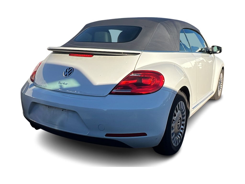Thumbnail: 2016 Volkswagen Beetle - 9