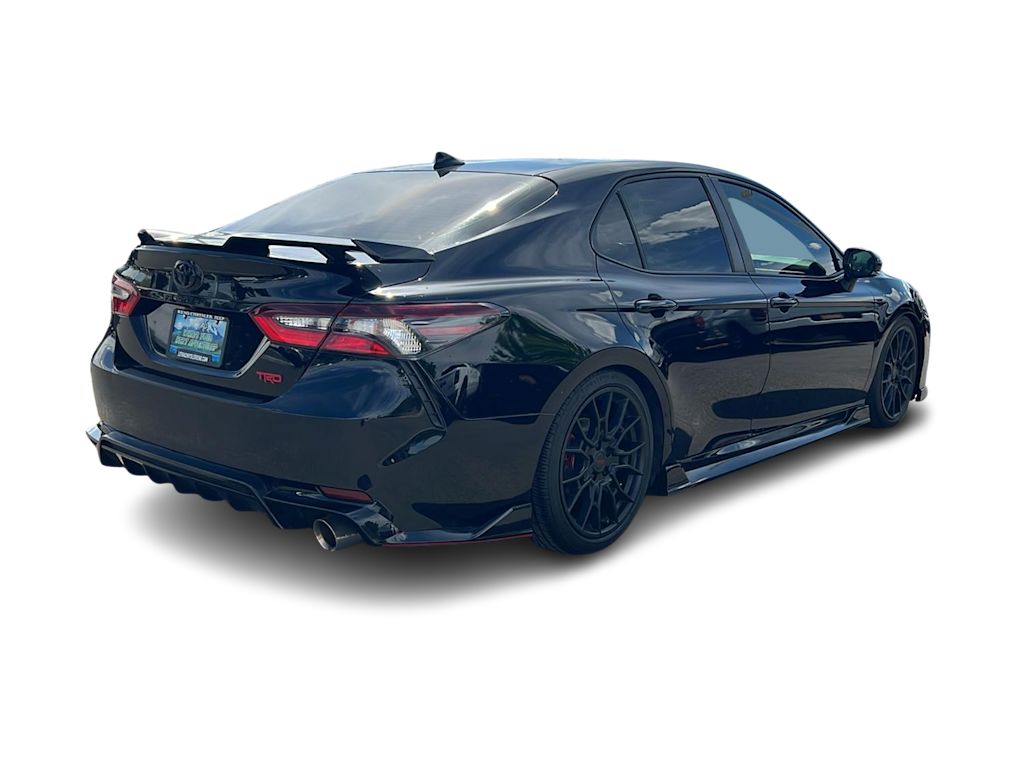 Thumbnail: 2022 Toyota Camry - 21