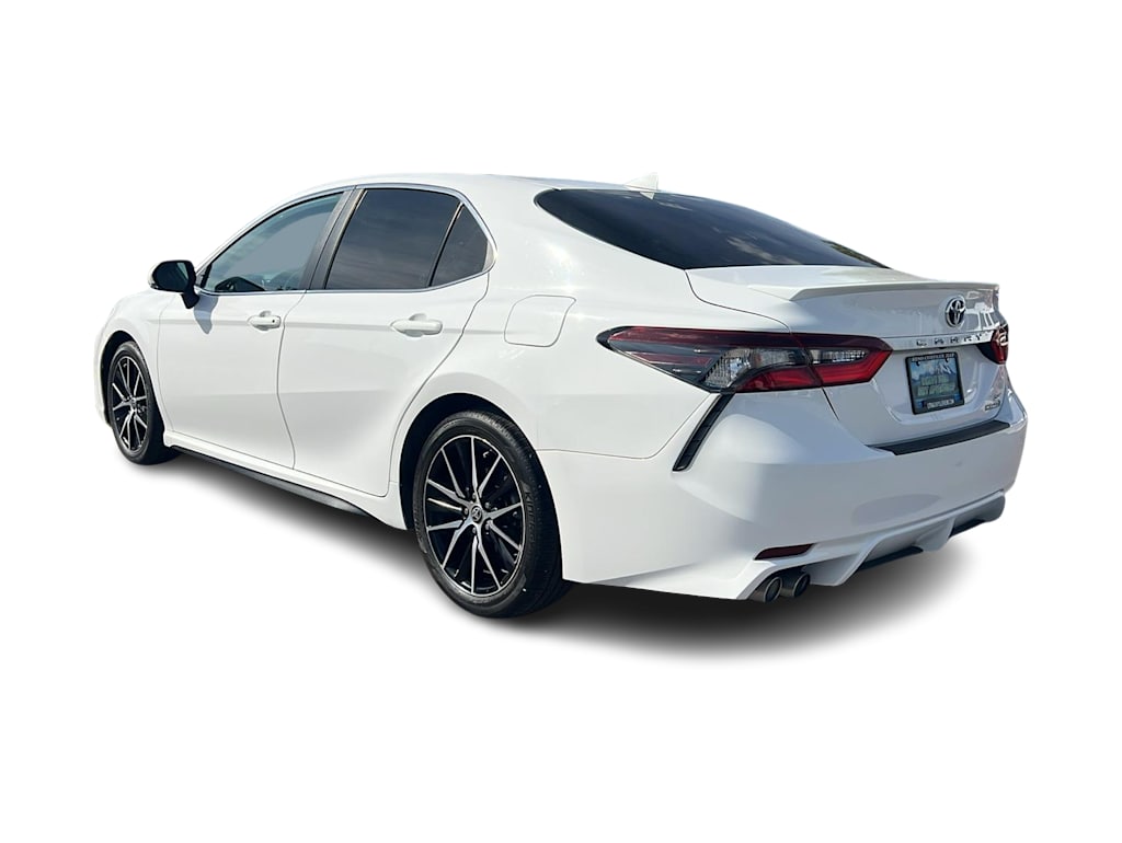 Thumbnail: 2022 Toyota Camry - 4