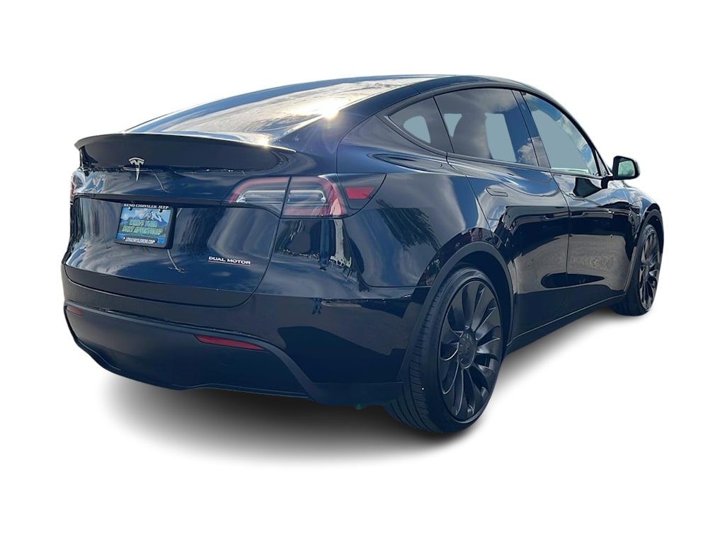 Thumbnail: 2022 Tesla Model Y - 21