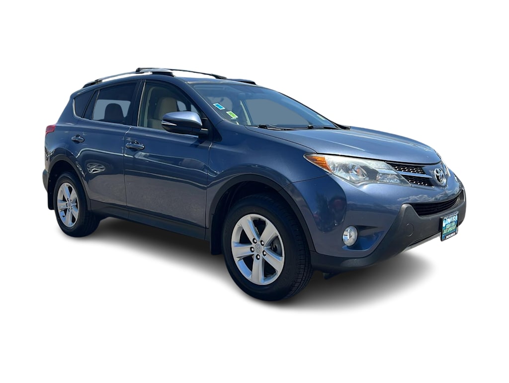 Thumbnail: 2013 Toyota RAV4 - 20