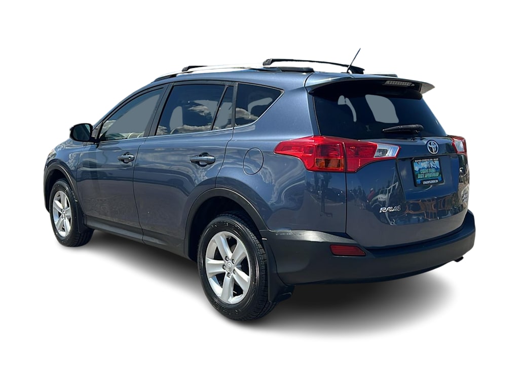 Thumbnail: 2013 Toyota RAV4 - 4