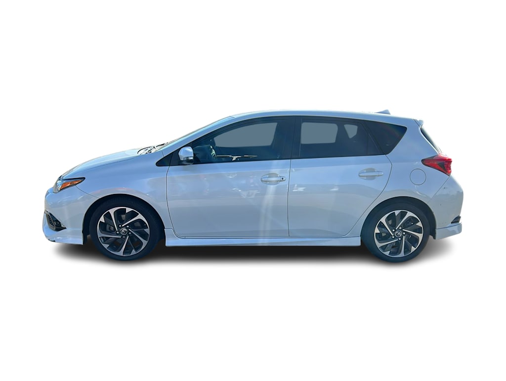 2018 Toyota Corolla iM Base 3